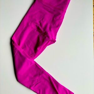 90 degree Hot Pink leggings
